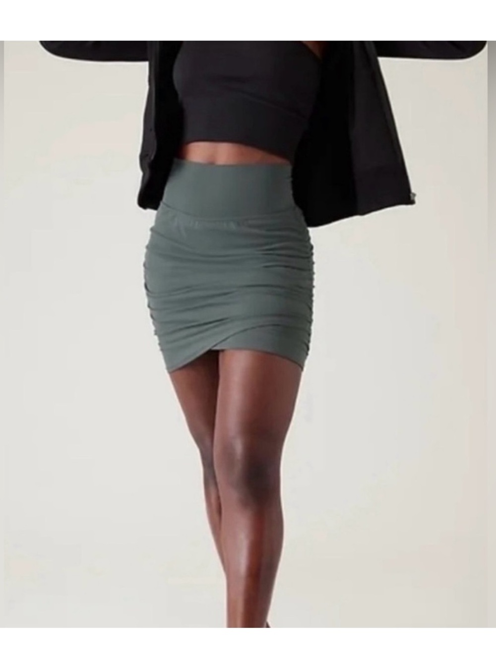 Athleta Transcend Green/Gray High-Rise Ruched Mini Skort